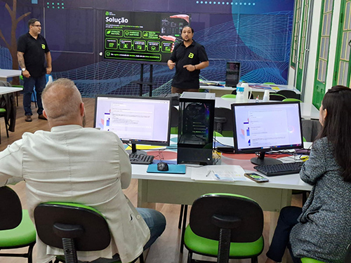 Apresentação da B.Safe Solutions para a banca avaliadora do programa HUB RJ Startup, da FAPERJ